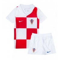 Maglia Calcio Croazia Prima Divisa Bambino Europei 2024 Manica Corta (+ pantaloncini)